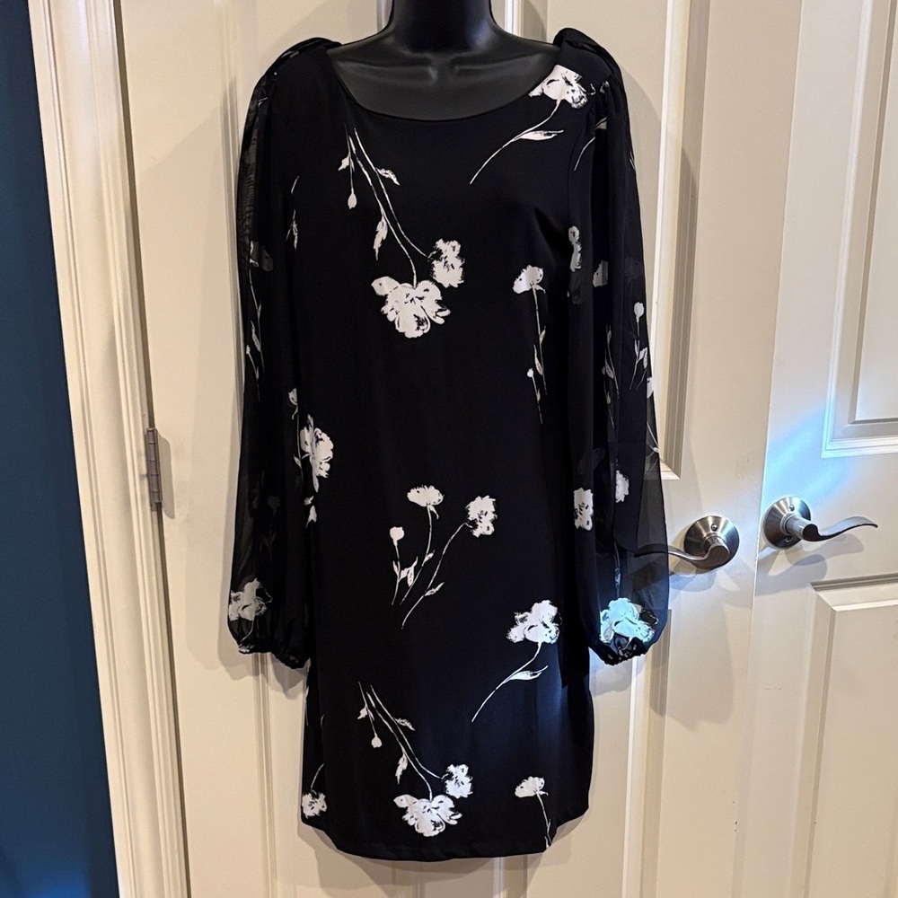 White House black market large Elegant Black Floral Dress